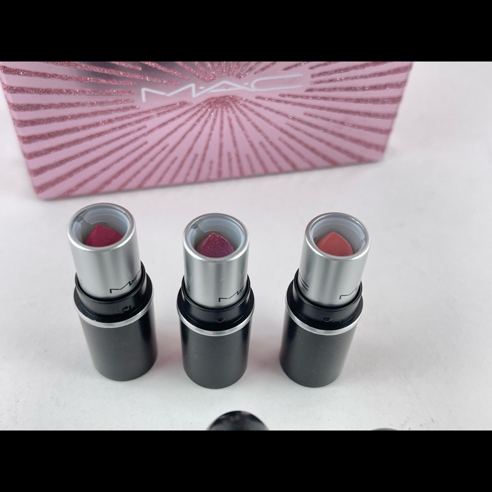 Mac Holiday Fireworked Like A Charm Pink Mini Lipstick Kit/Set NIB - Picture 6 of 8